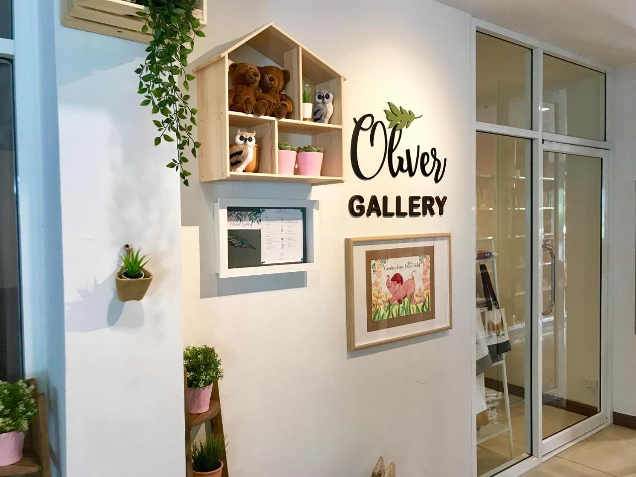 Baan Oliver Srinakarin Bangkok Exterior foto