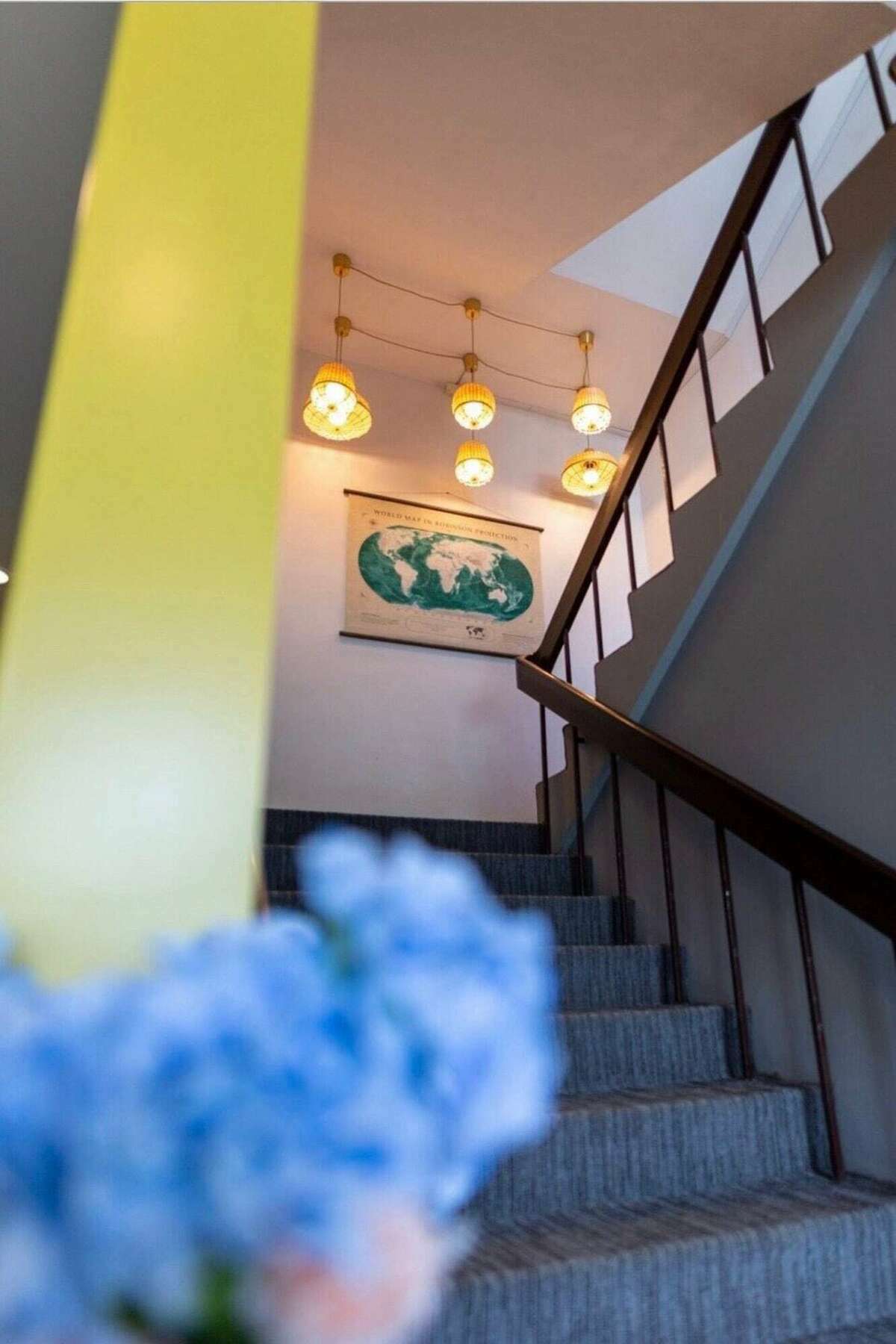 Baan Oliver Srinakarin Bangkok Exterior foto